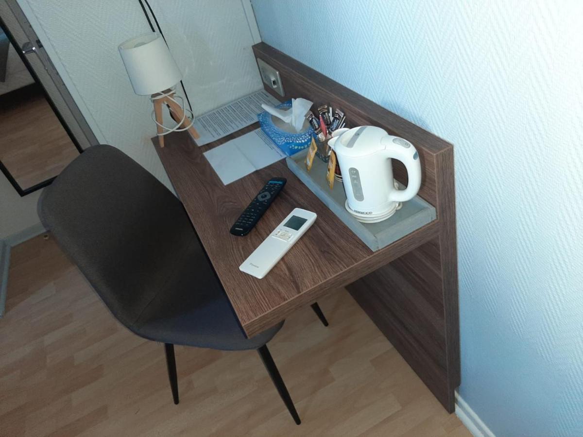 אלבי Hotel Le Rochegude מראה חיצוני תמונה